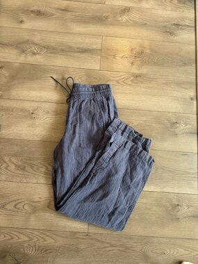 Women’s 100% Linen Blue and White Pants Size Medium